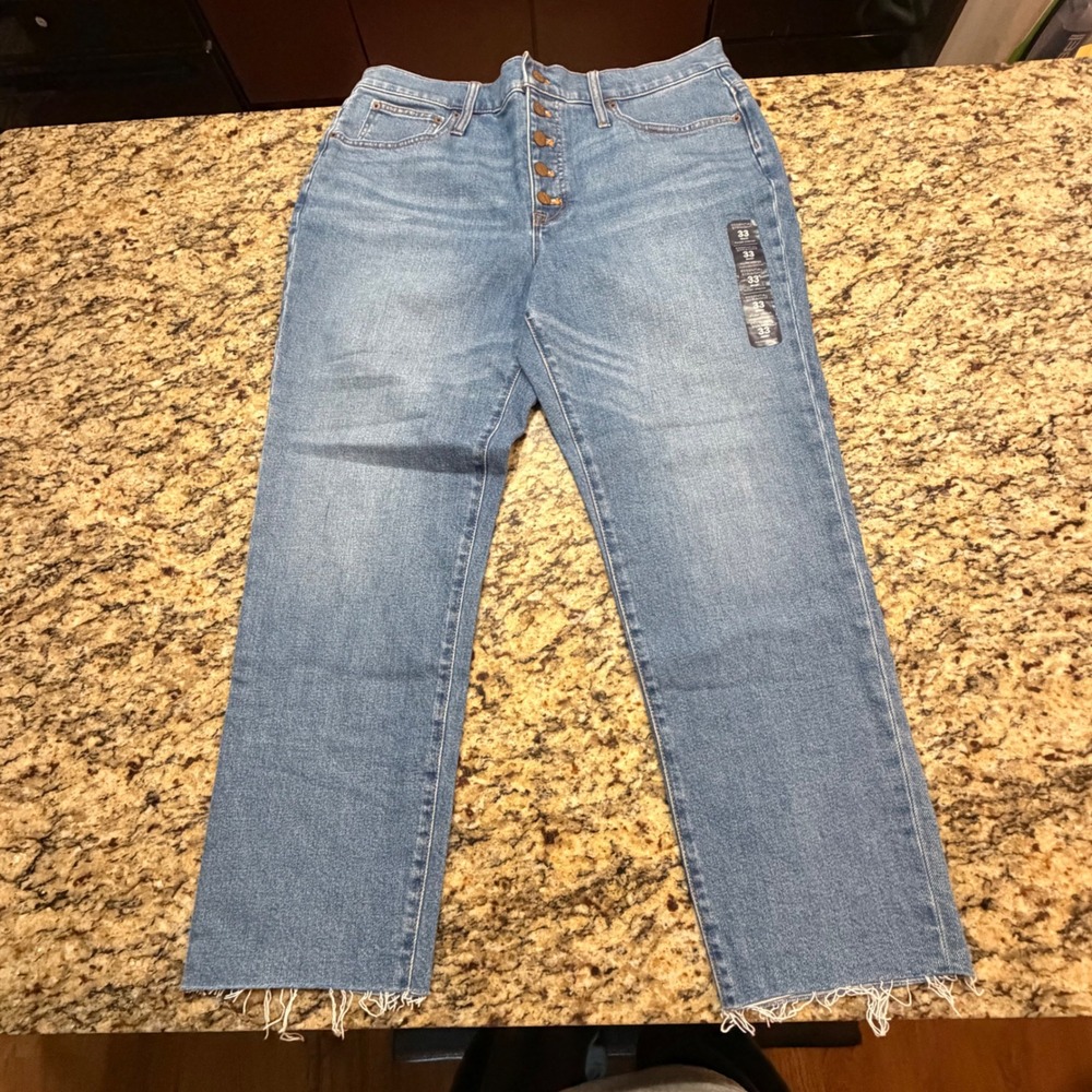 J.Crew Essential Straight Jean Blue Medium Wash Button Fly Raw Hem Size 33 NEW